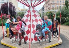 Radovánky na kolotoči Radovánky na kolotoči